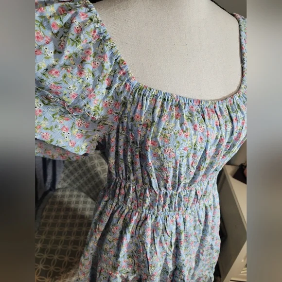 Liberty Love Babydoll style Eyelet Lace Floral tiered off shoulder Dress Medium - Picture 2 of 5